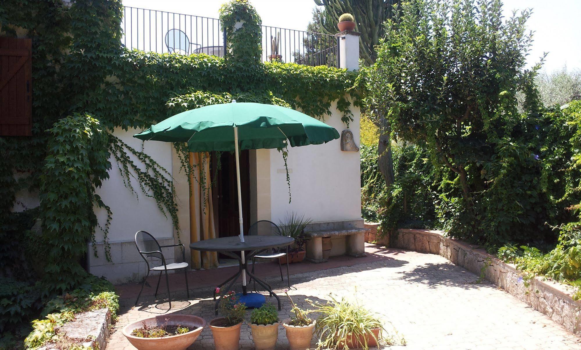 Eurialo Green Suites بلفيديري المظهر الخارجي الصورة
